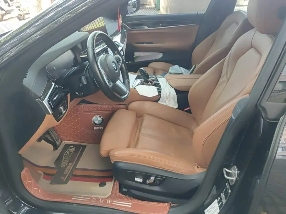 BMW 6 Series GT 2022 — Photo 9/16
