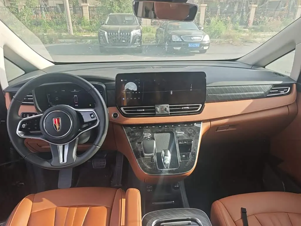 Hongqi HQ9 PHEV 2024 — Photo 10/20