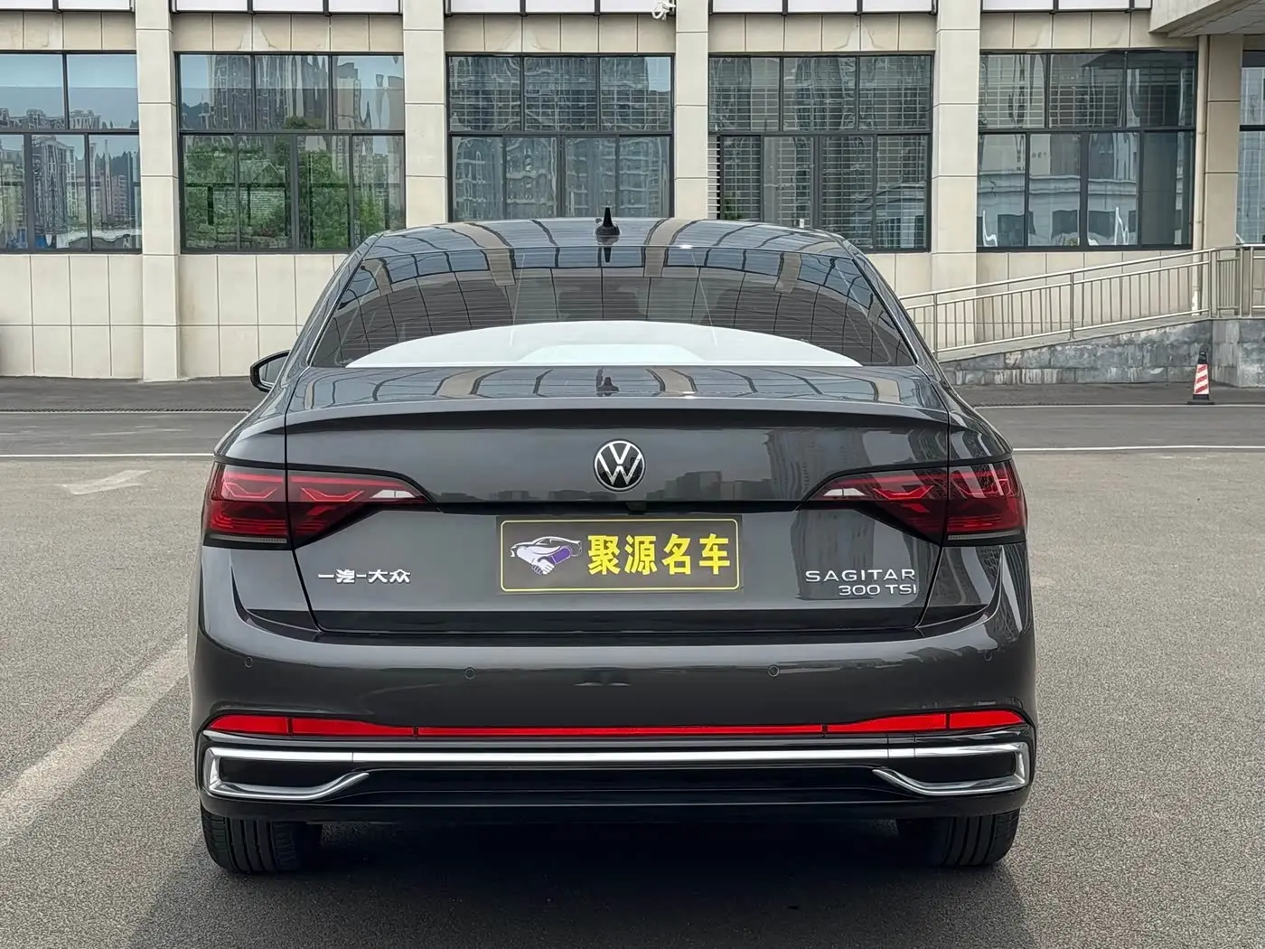 Volkswagen Sagitar 2023 — Şəkil 8/9