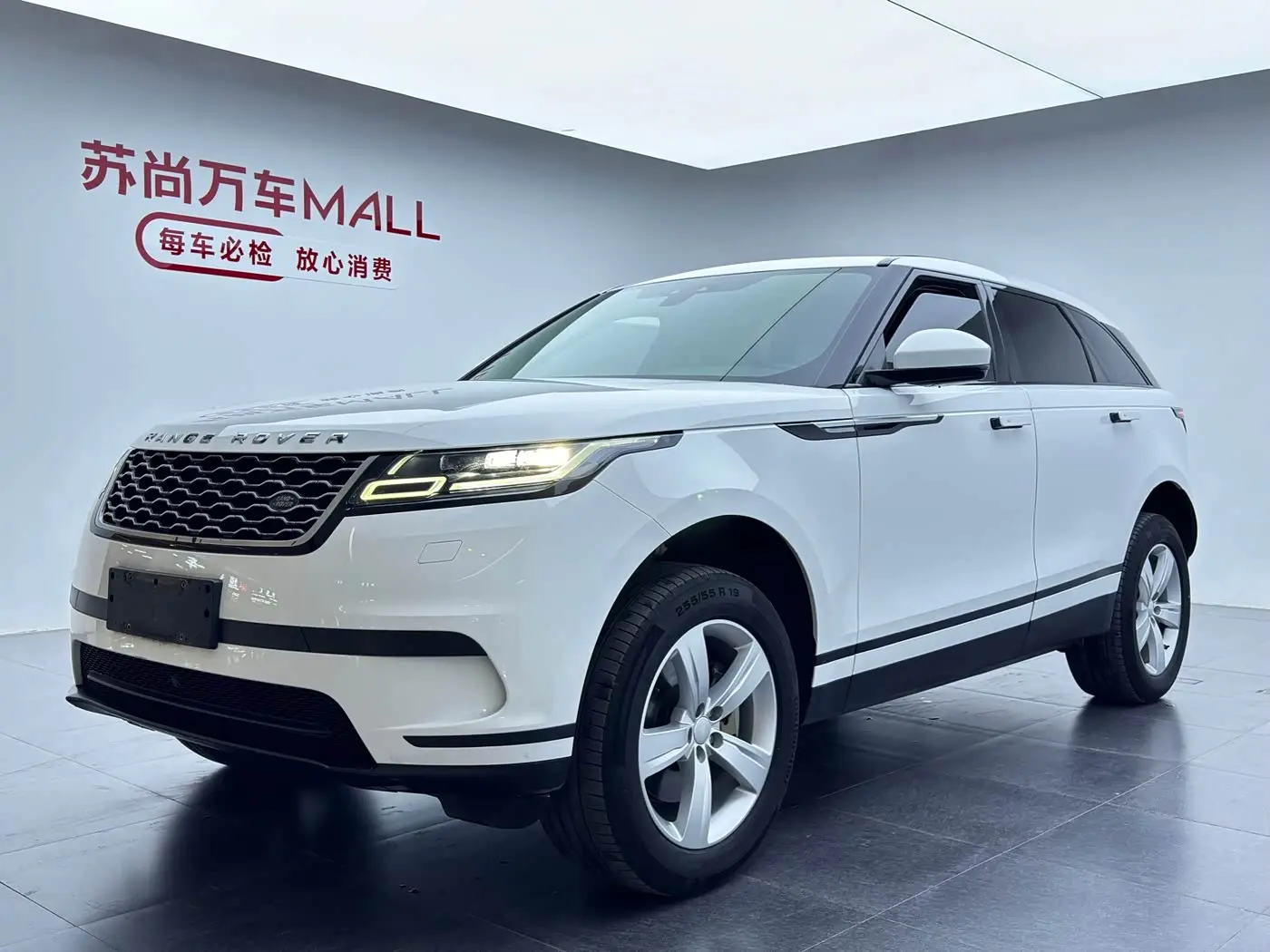 Land Rover Range Rover Velar 2018 — Фото 1/17