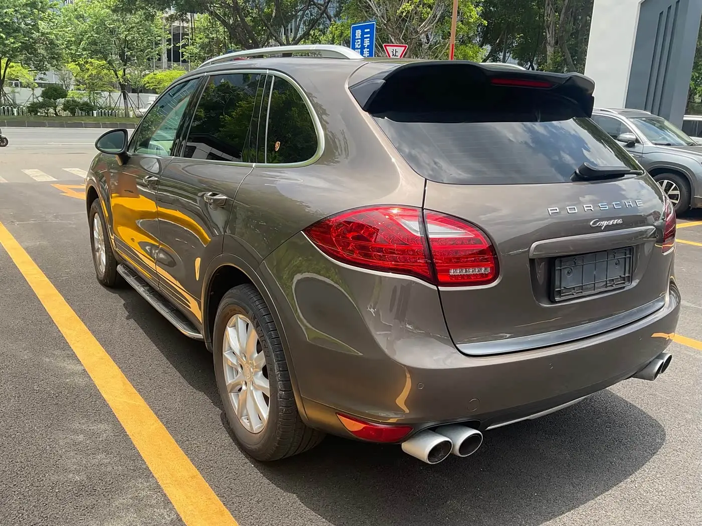 Porsche Cayenne 2013 — Photo 5/20