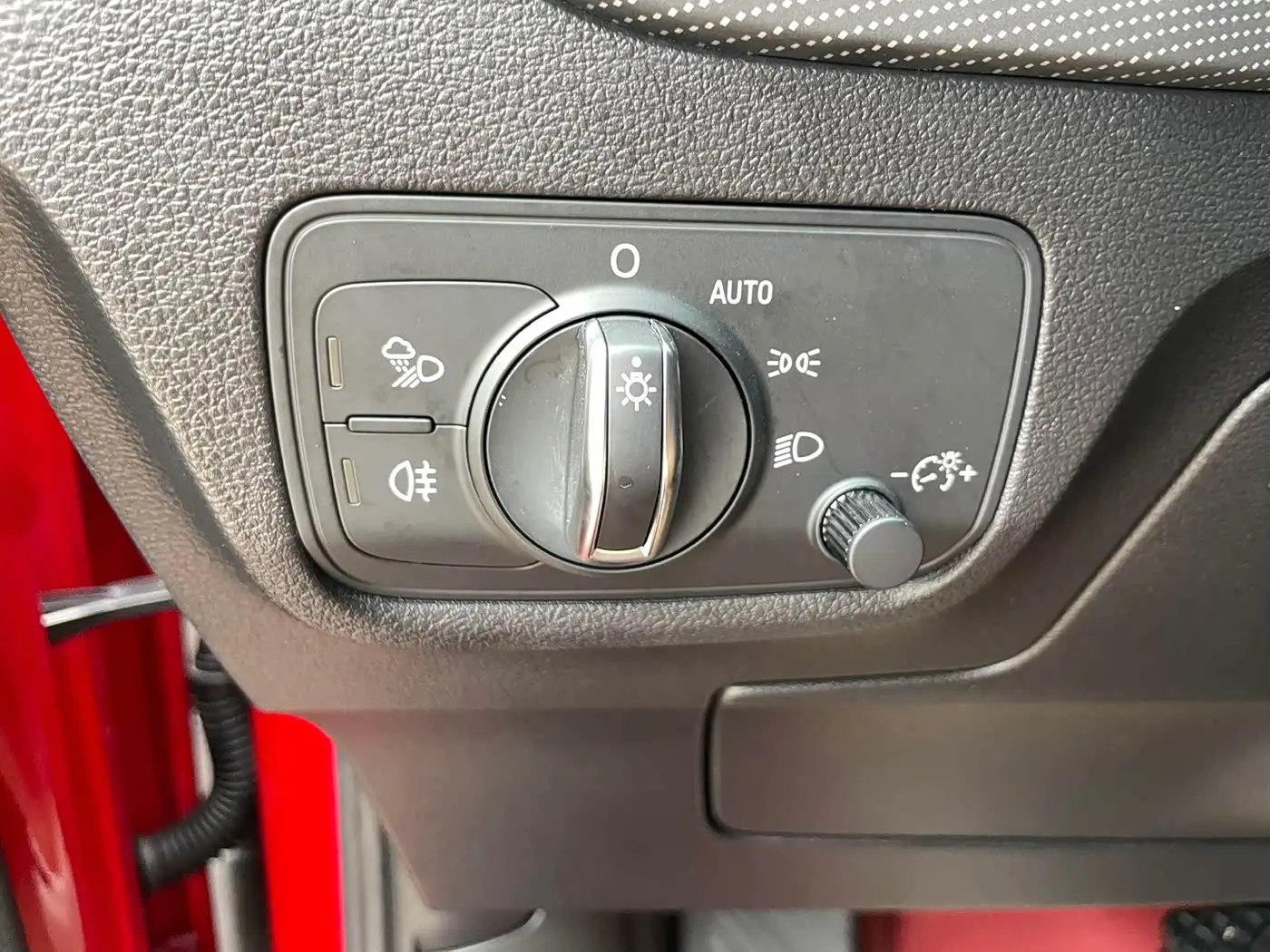 Audi Q2L 2022 — Photo 13/15