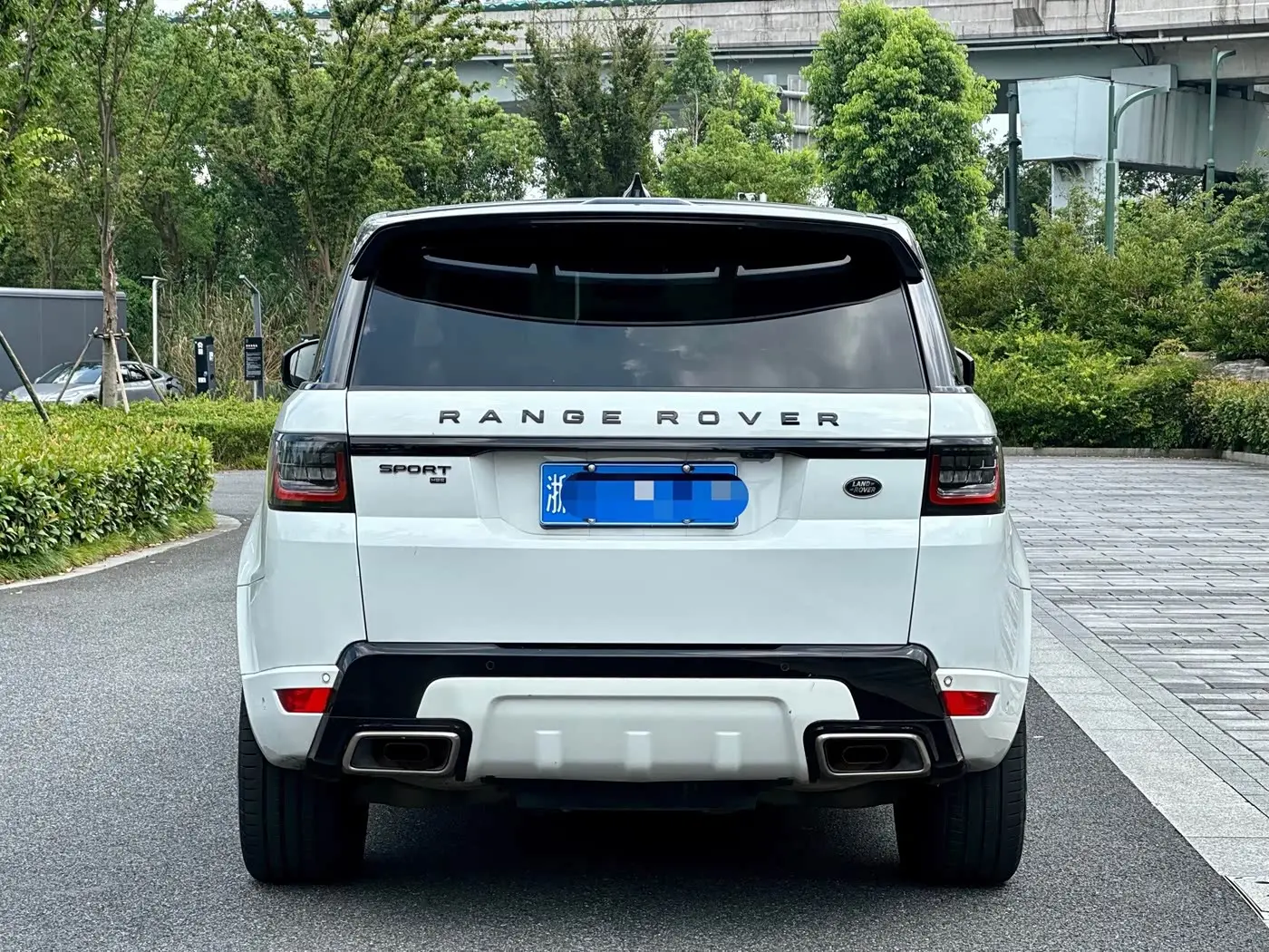 Land Rover Range Rover Sport 2021 — Фото 5/17