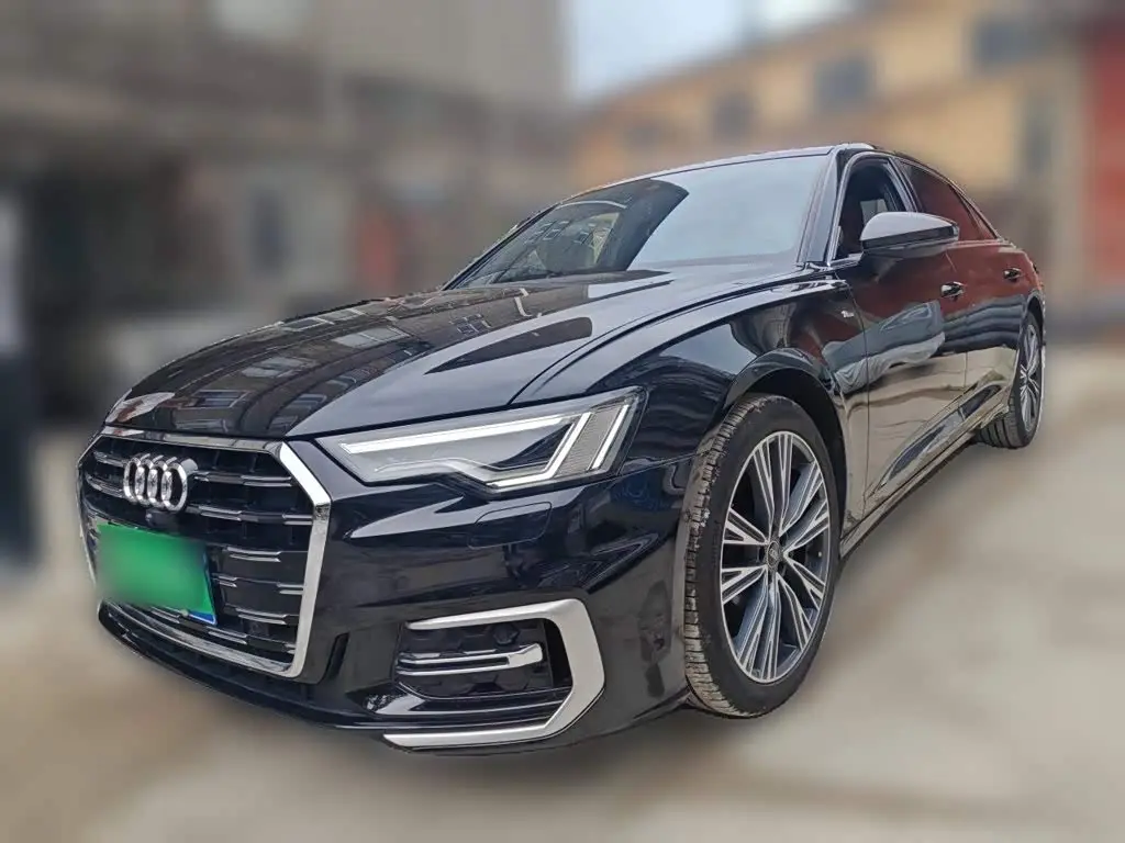 Audi A6L 2025 — Фото 1/20
