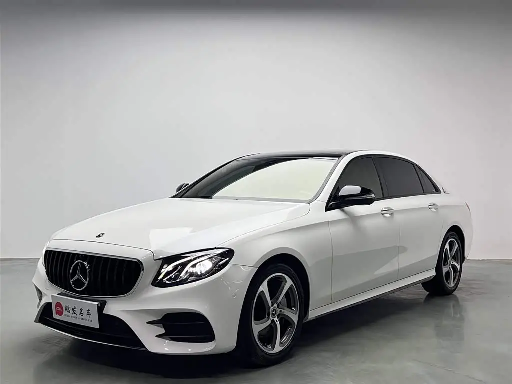 Mercedes-Benz E-Class 2018 — Фото 1/19