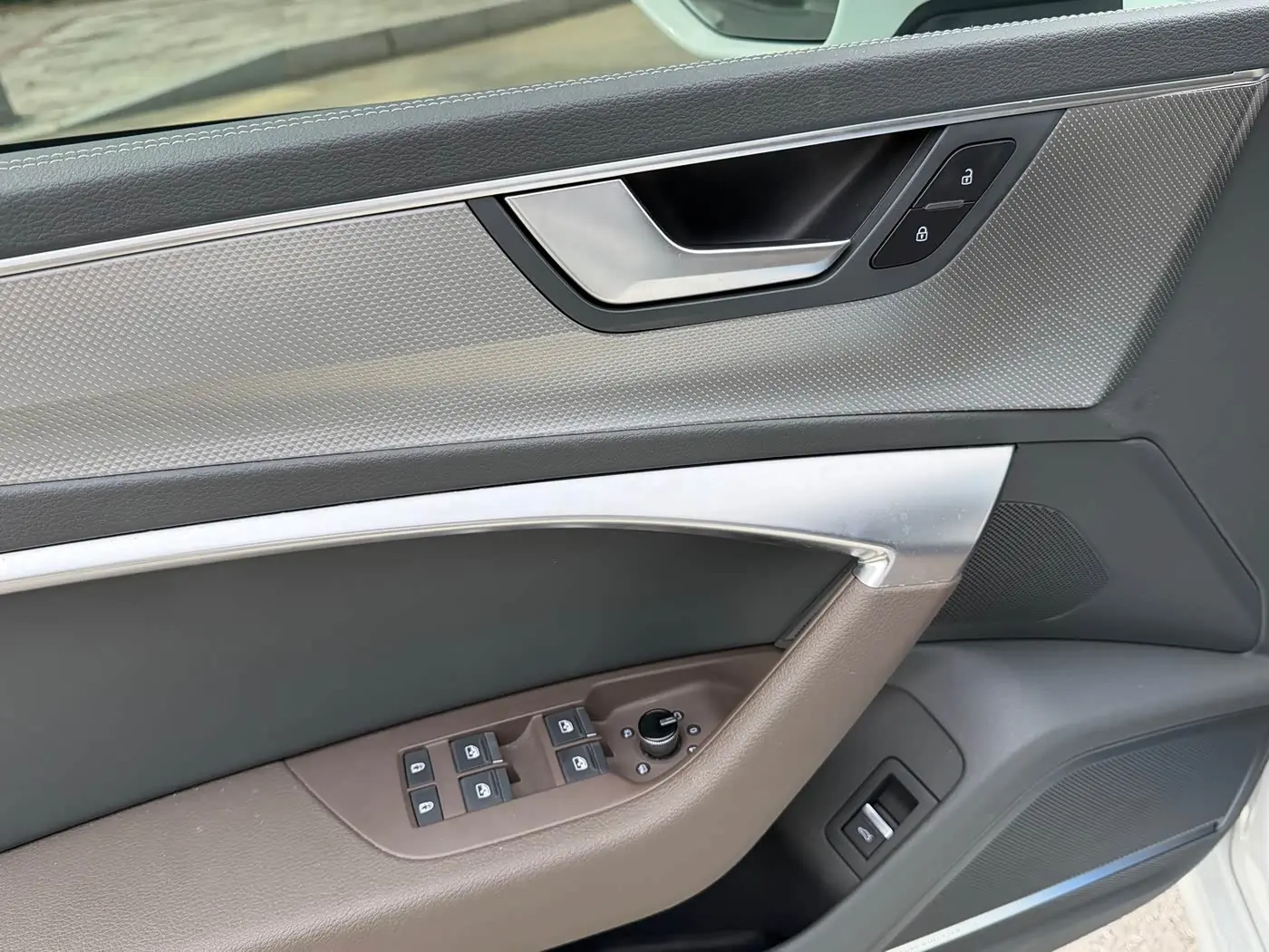 Audi A7L 2024 — Photo 13/20