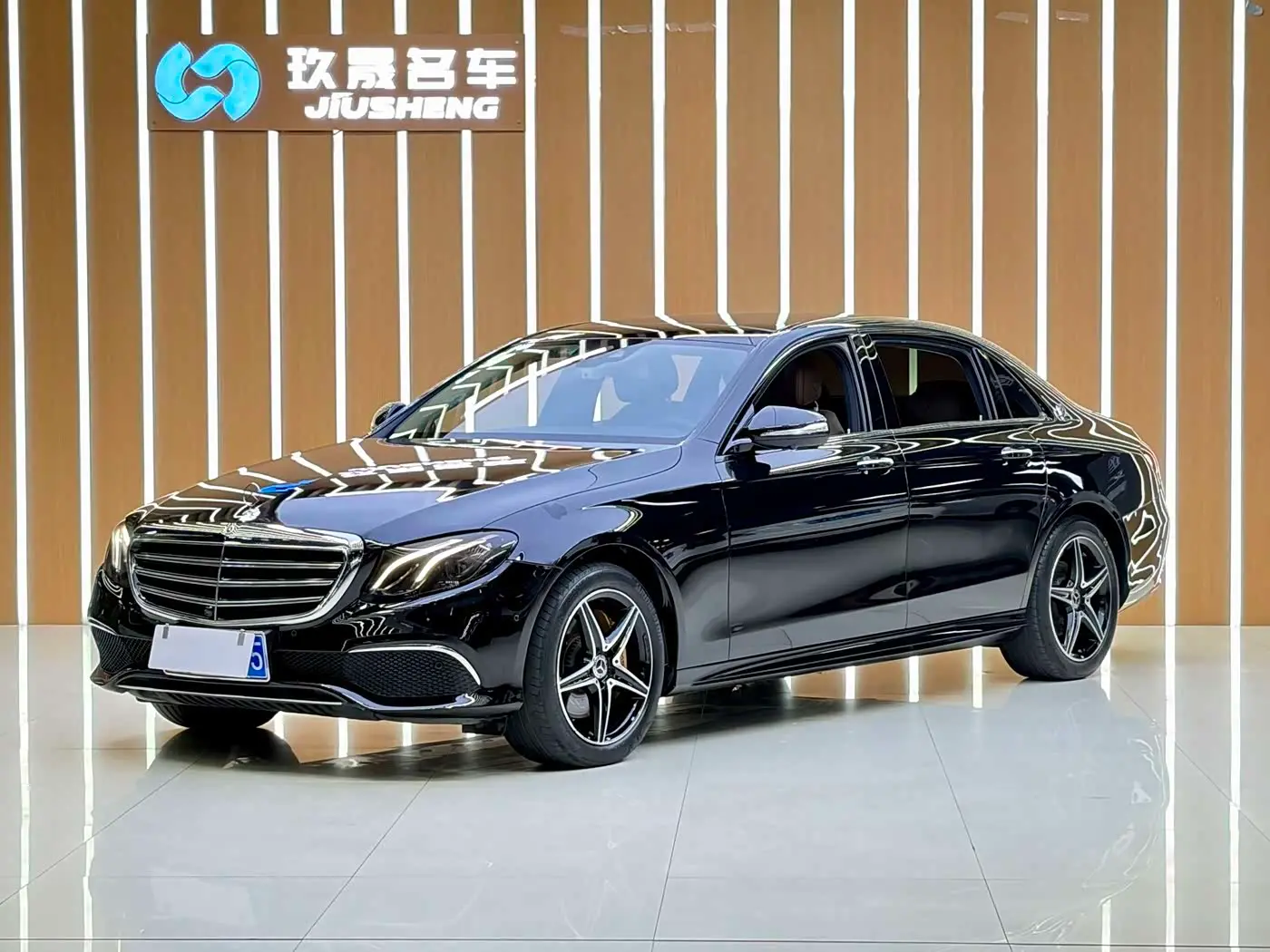 Mercedes-Benz E-Class 2020 — Фото 1/20