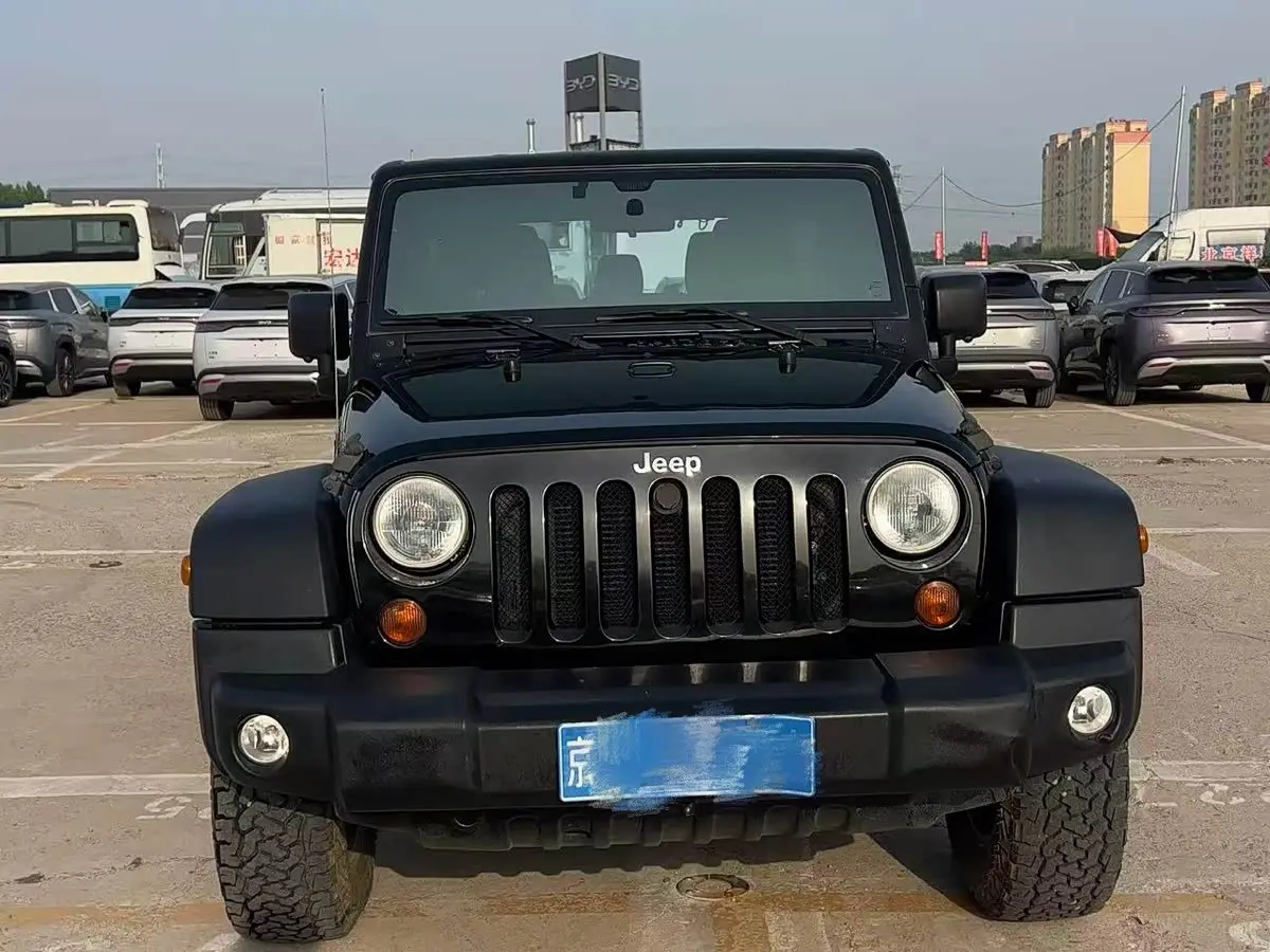 Jeep Wrangler 2012 — Photo 3/13