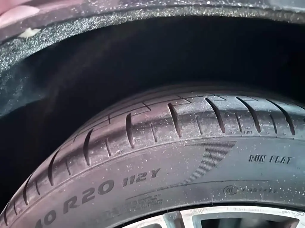 BMW X5 2023 — Photo 7/11