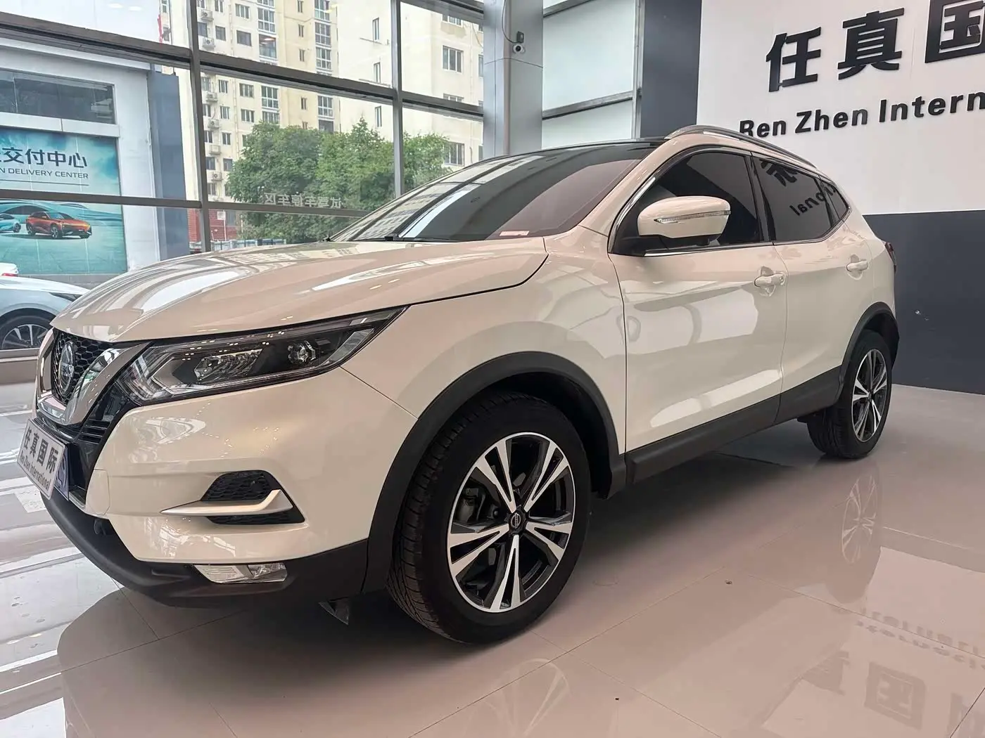 Nissan Qashqai 2022 — Photo 1/13