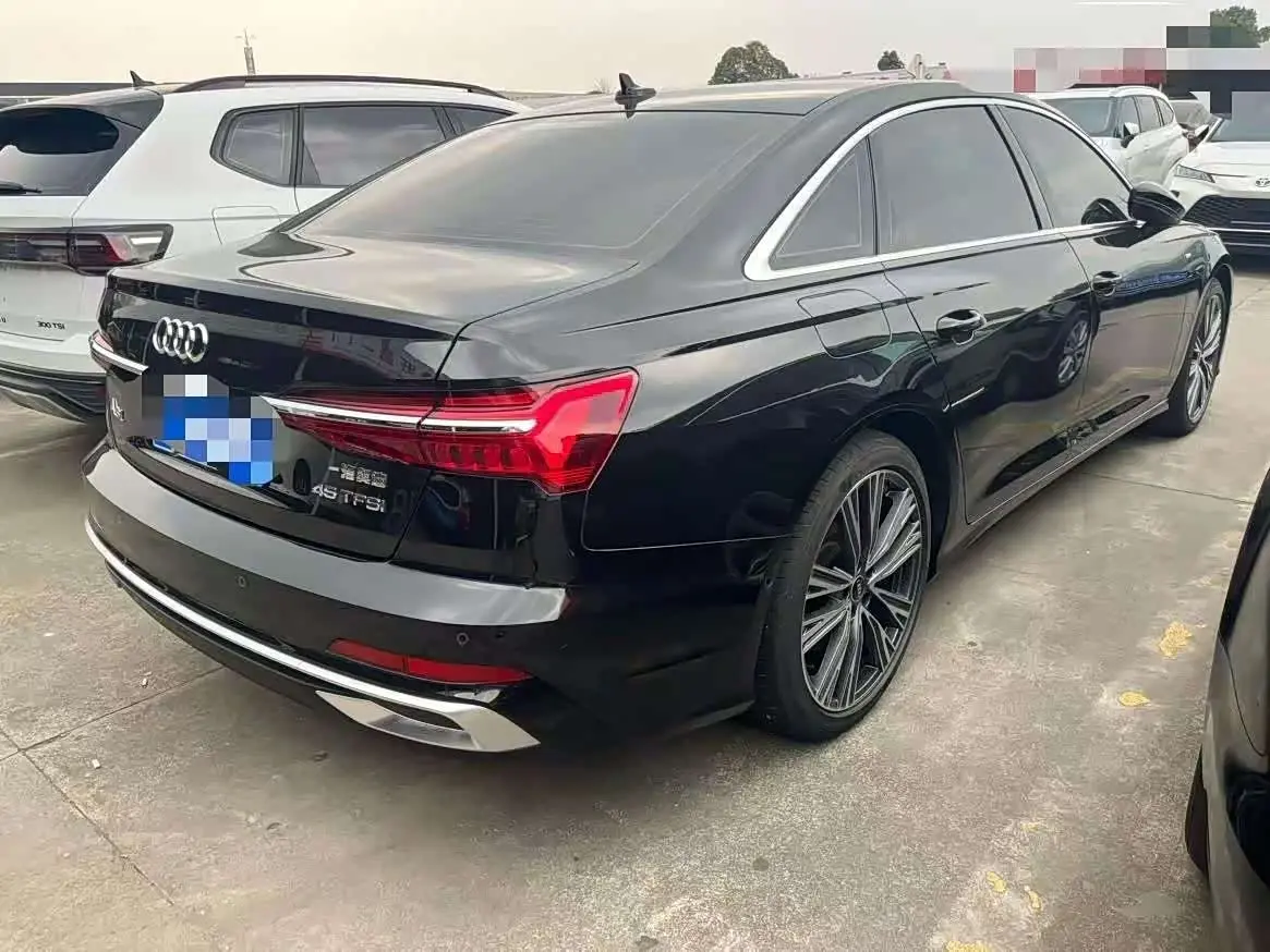 Audi A6L 2025 — Photo 10/10