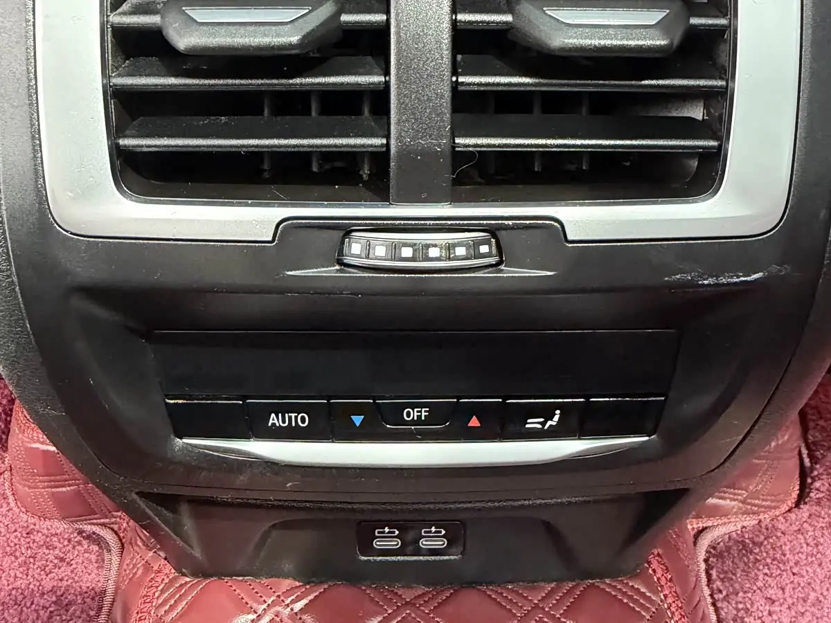 BMW X3 2023 — Photo 12/18