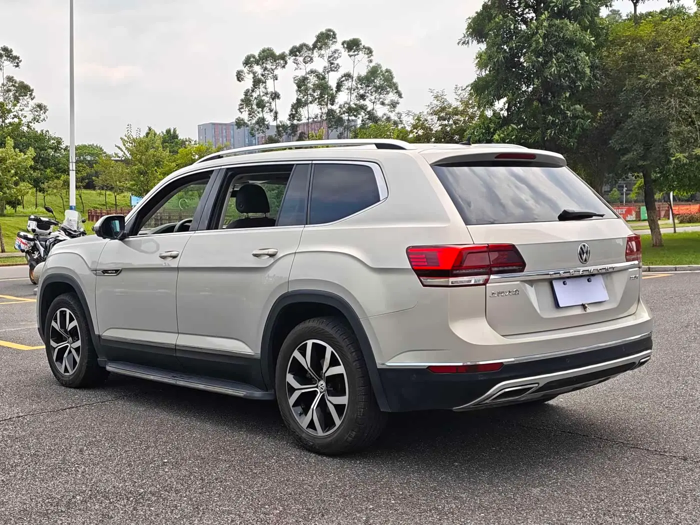 Volkswagen Teramont 2018 — Фото 18/20