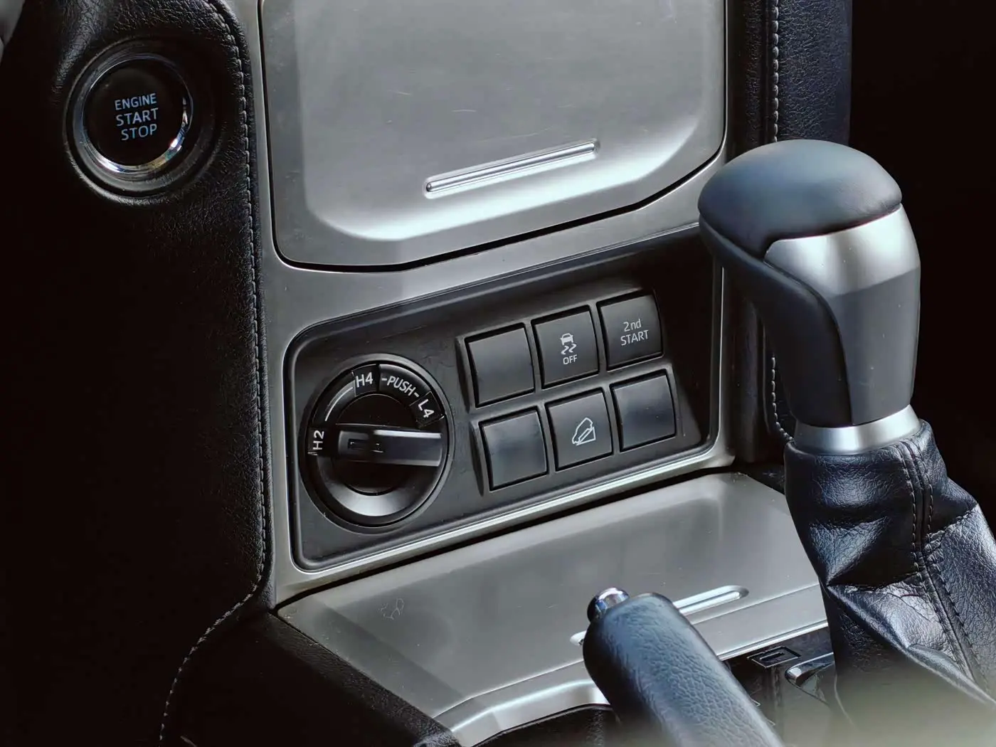 Toyota Prado 2018 — Şəkil 10/20