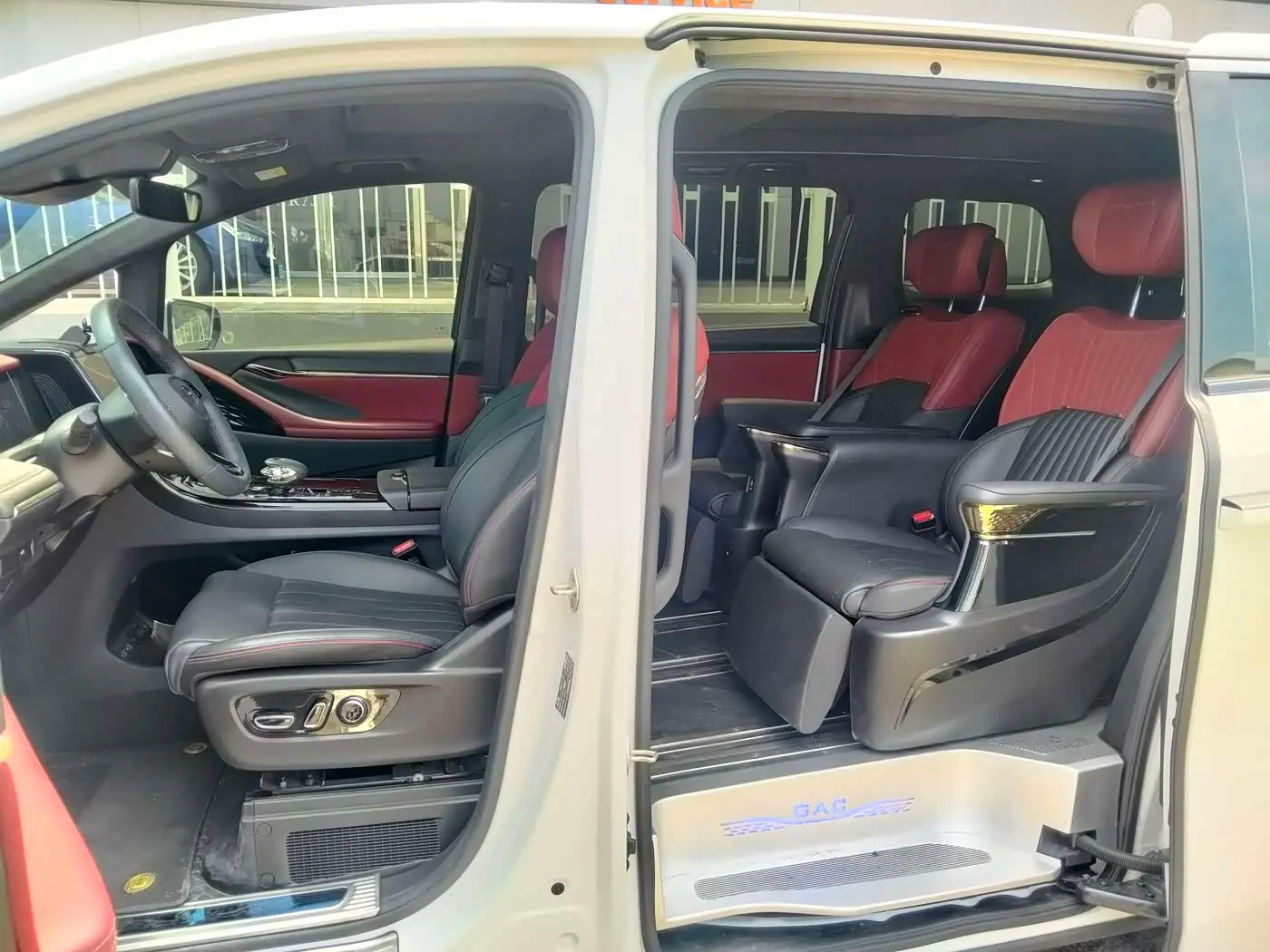 GAC Trumpchi Trumpchi M8 2023 — ფოტო 6/19