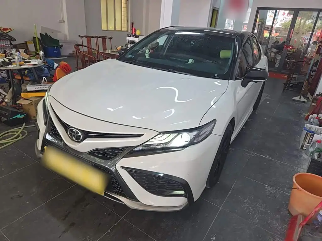 Toyota Camry, 2023