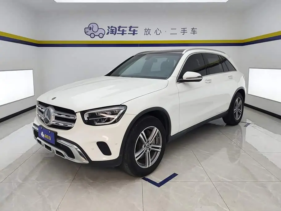 Mercedes-Benz GLC 2021 — Photo 1/16
