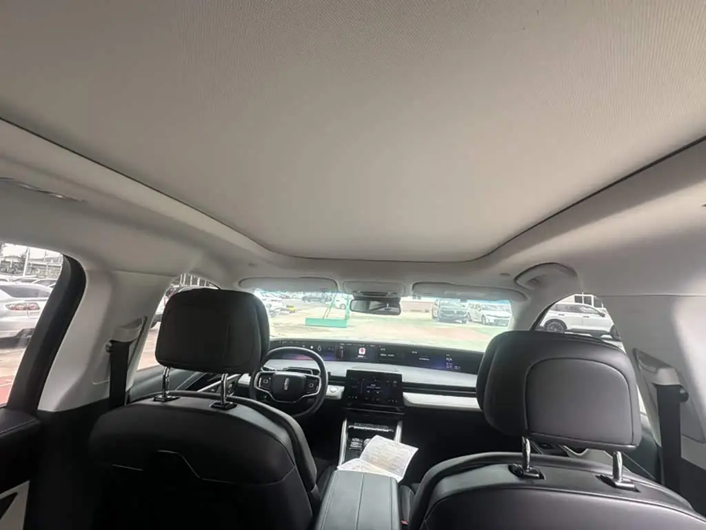 Lincoln Nautilus 2025 — Photo 18/20