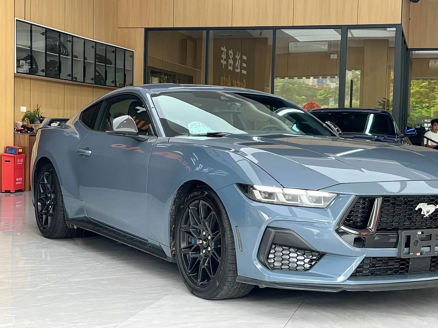 Ford Mustang 2024 — Photo 11/20