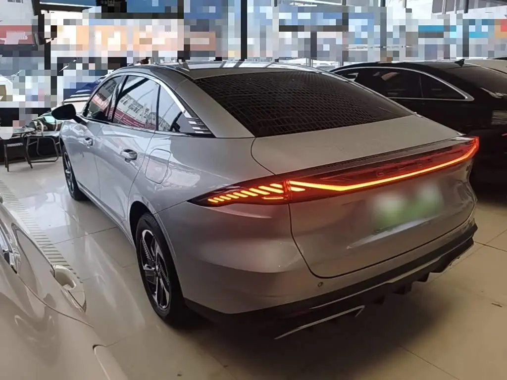 Geely Galaxy Galaxy L6 2025 — Şəkil 5/20
