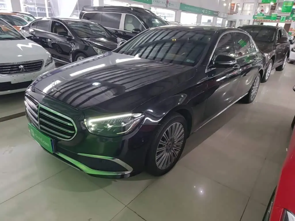 Mercedes-Benz E-Class 2023 — Фото 2/20