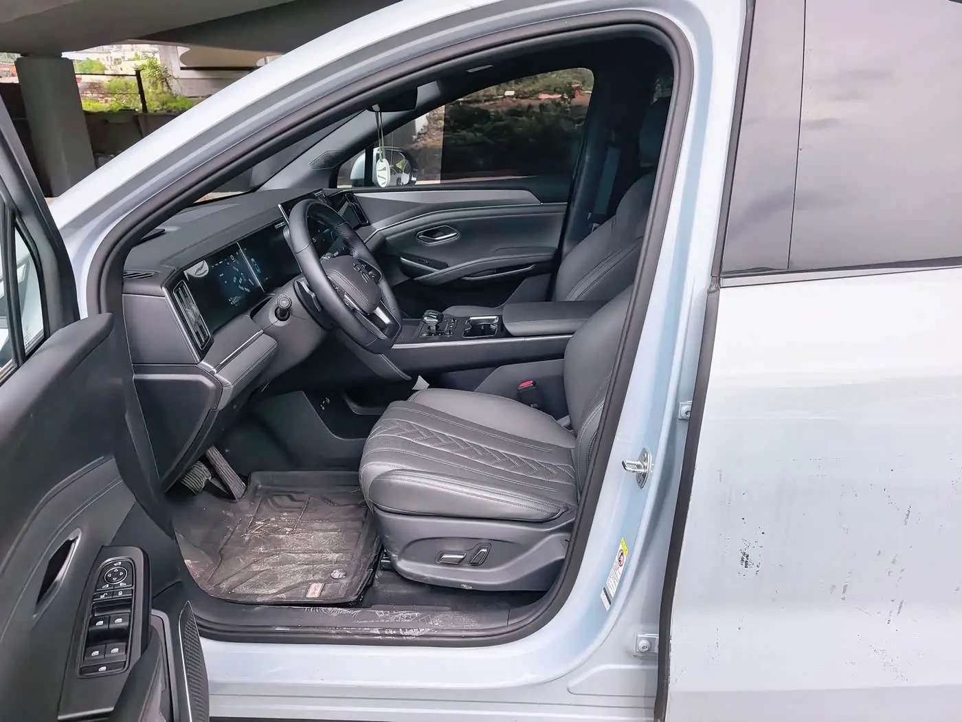 BYD Song L DM-i 2025 — Şəkil 3/9