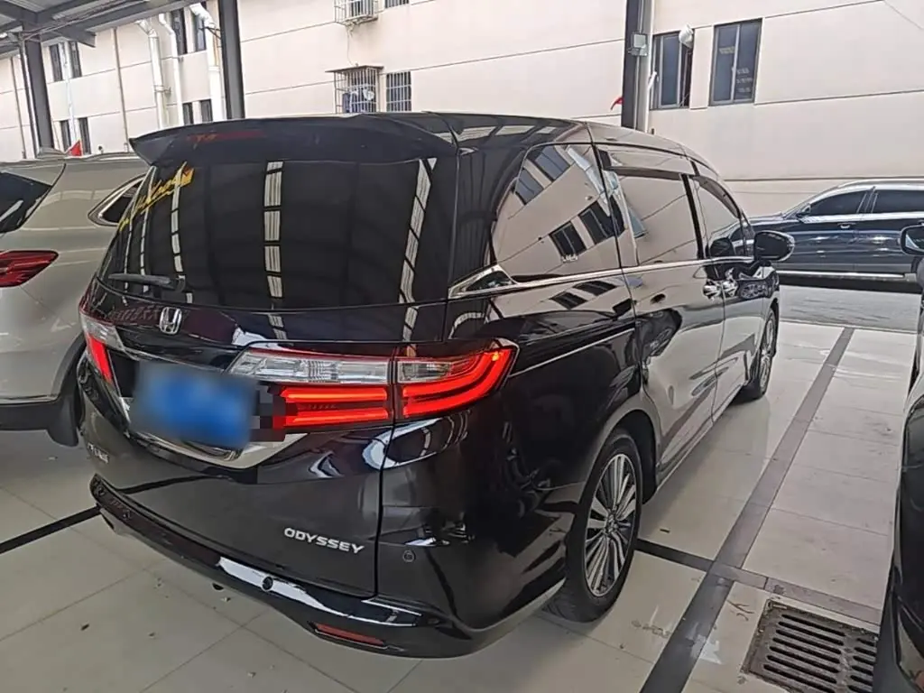 Honda Odyssey 2019 — Photo 7/20