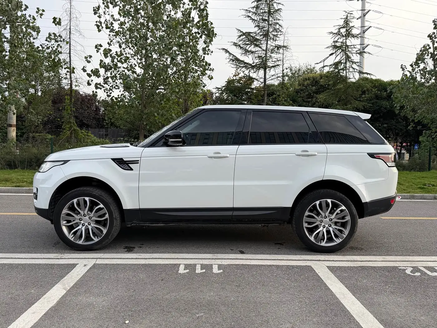 Land Rover Range Rover Sport 2015 — Photo 4/20