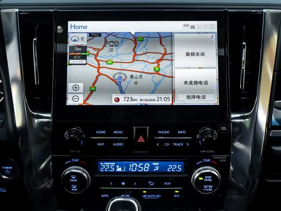 Toyota Vellfire 2023 — Фото 17/20