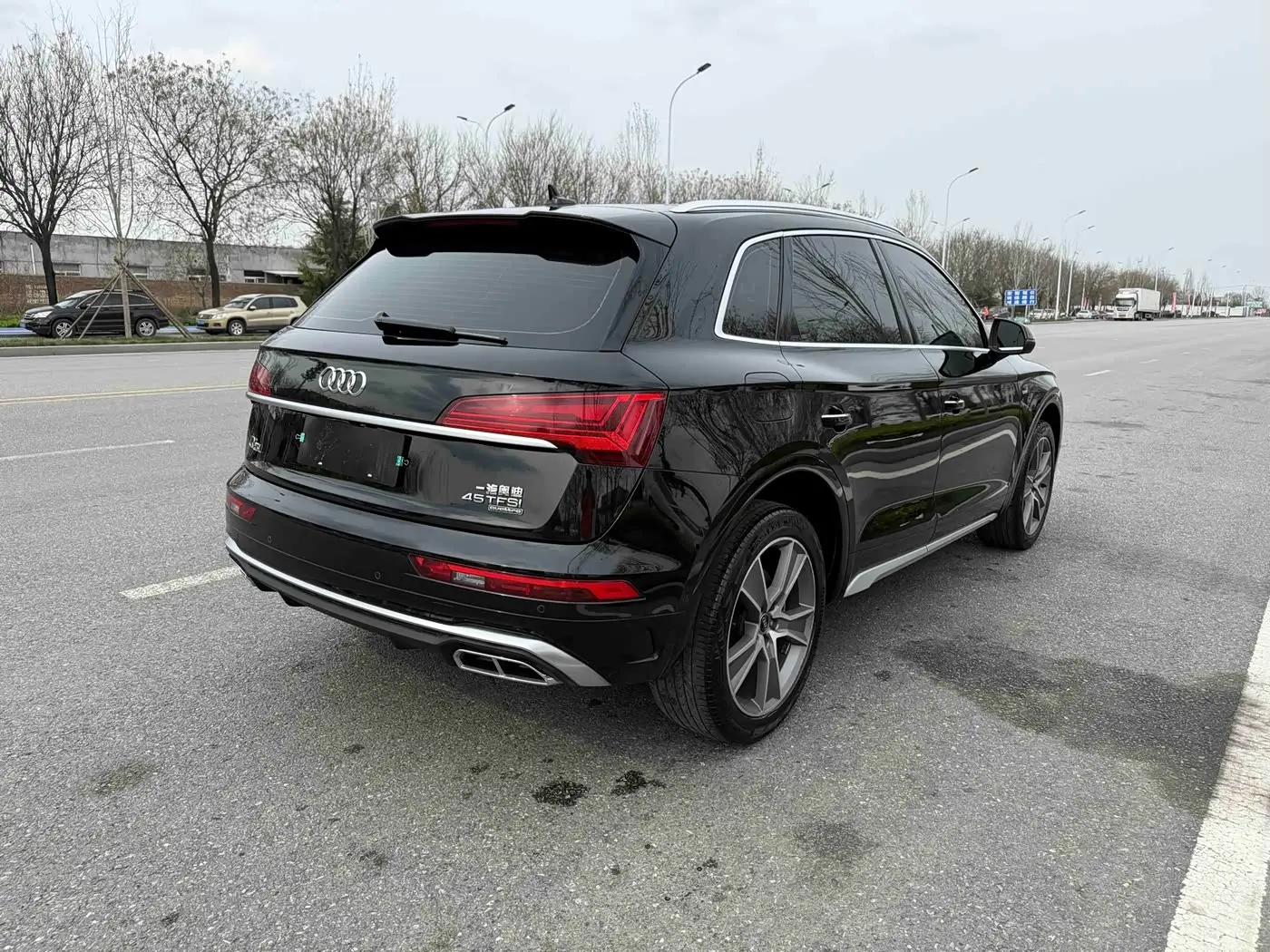 Audi Q5L 2021 — Фото 20/20
