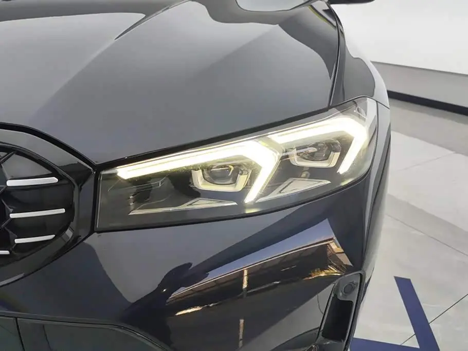 BMW 3 Series 2024 — ფოტო 5/16