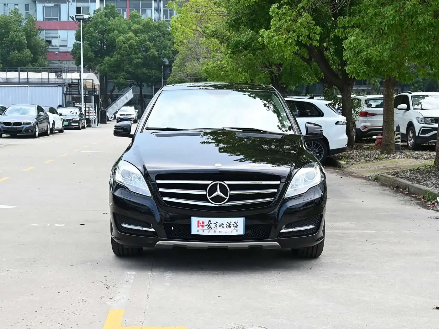 Mercedes-Benz R-Class 2017 — Photo 2/20
