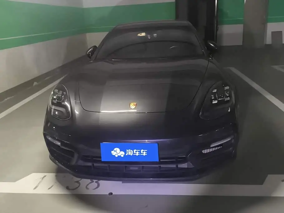 Porsche Panamera 2021 — Photo 2/16