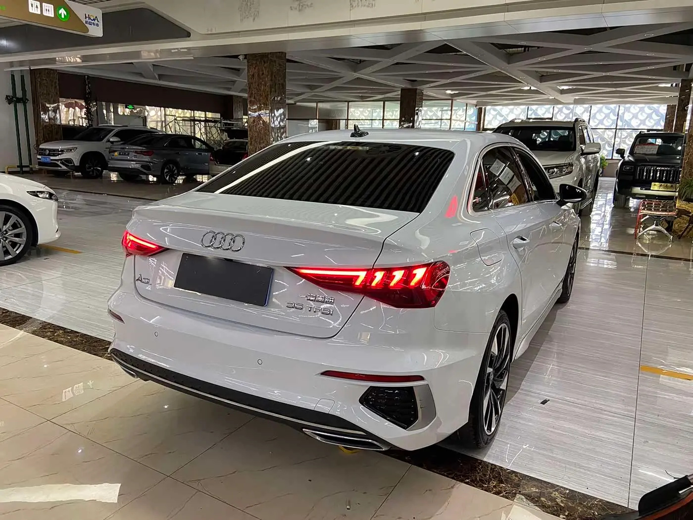 Audi A3 2022 — Photo 6/15