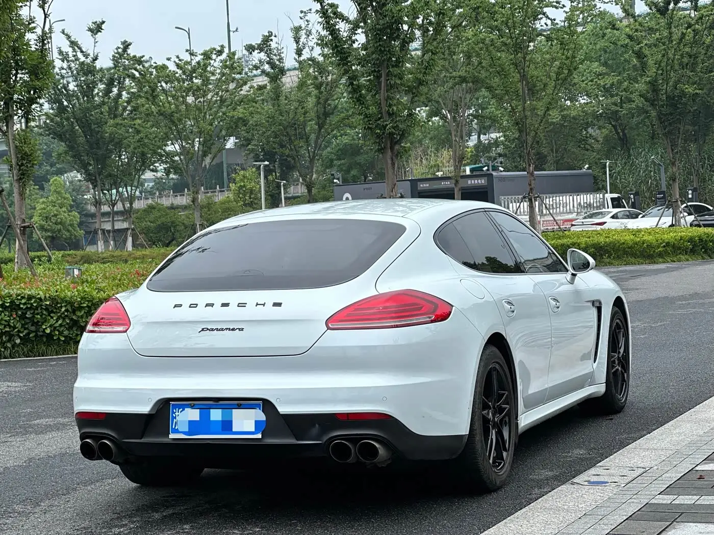 Porsche Panamera 2016 — Photo 6/16
