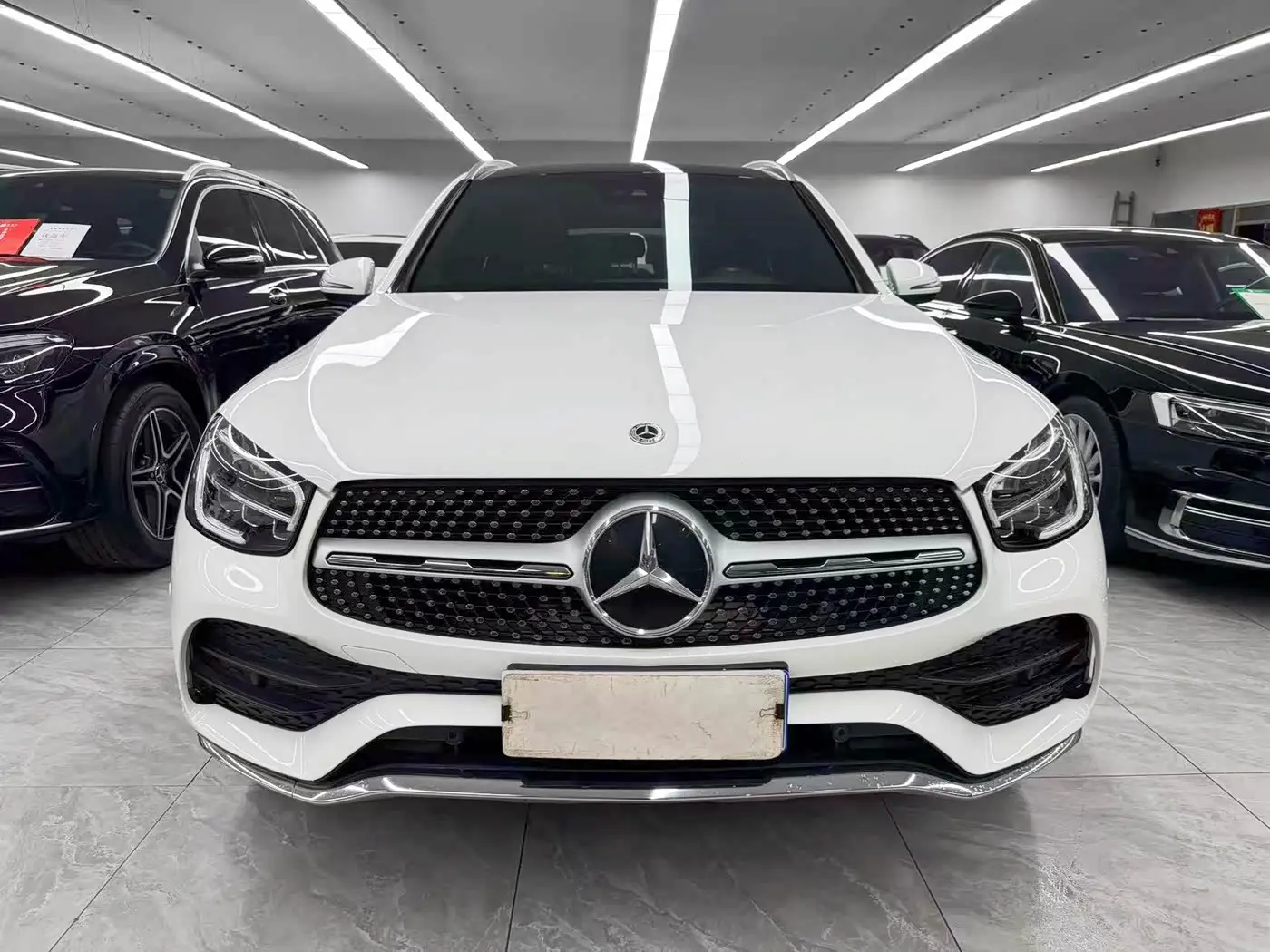 Mercedes-Benz GLC 2021 — Photo 2/20