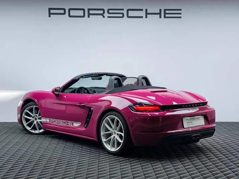 Porsche 718 2023 — Photo 6/15
