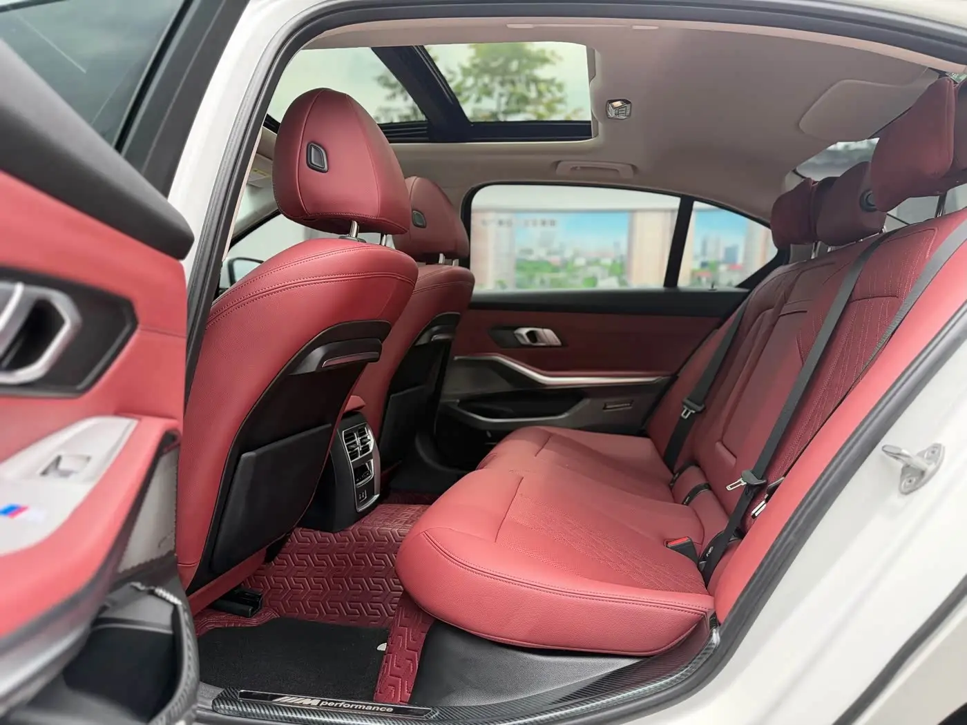 BMW 3 Series 2022 — Şəkil 11/15