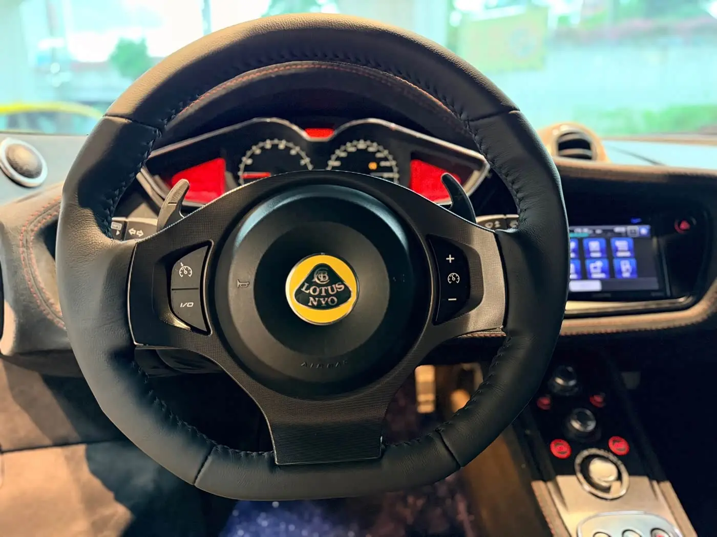 Lotus Cars Evora 2015 — Photo 8/17