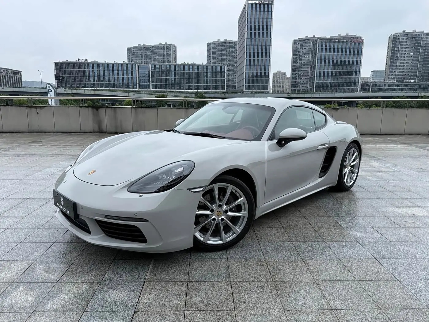 Porsche 718, 2024