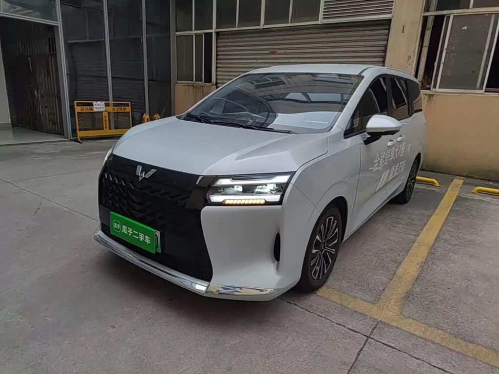 Wuling Motors Xingguang 730 New Energy 2025 — Фото 2/20