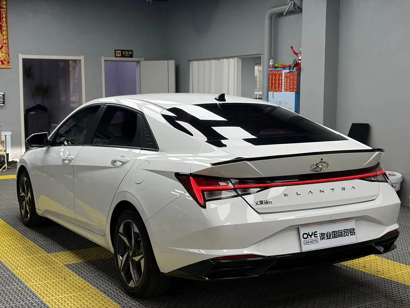 Hyundai Elantra 2022 — Фото 4/20