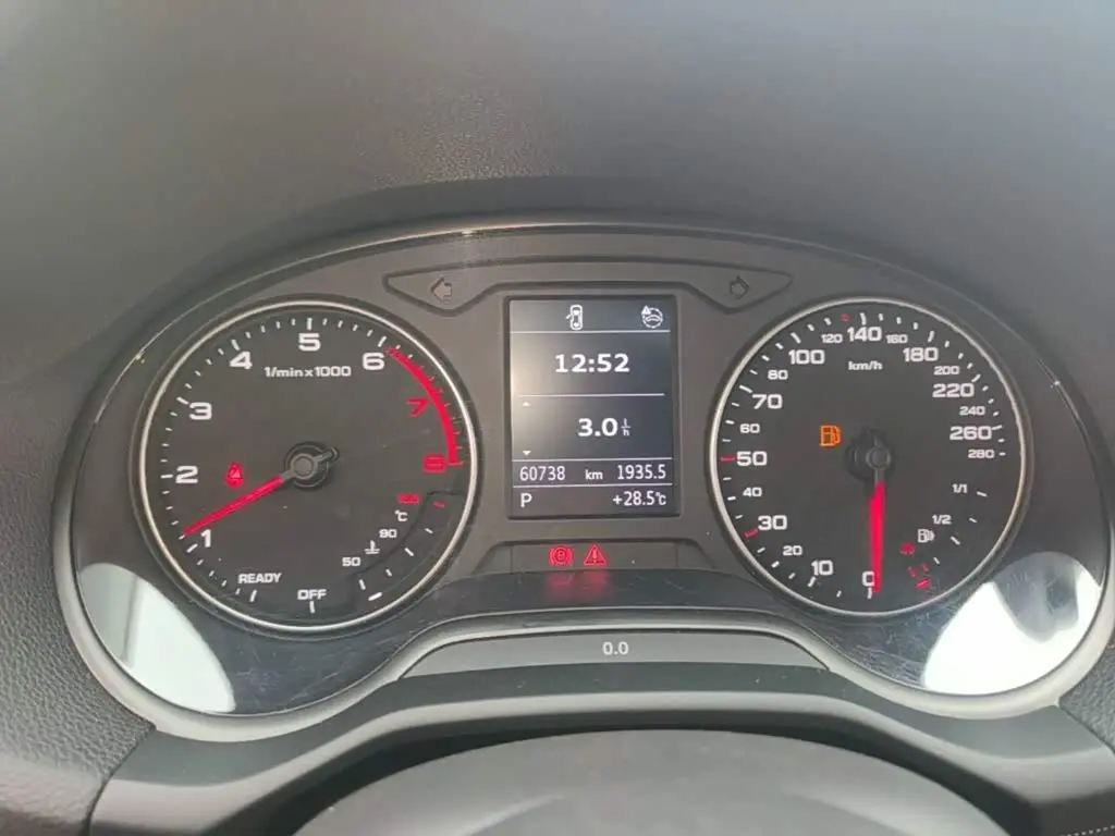 Audi Q2L 2022 — Photo 12/20