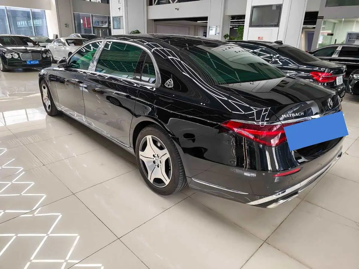 Mercedes-Benz Maybach S-Class 2024 — Фото 17/17