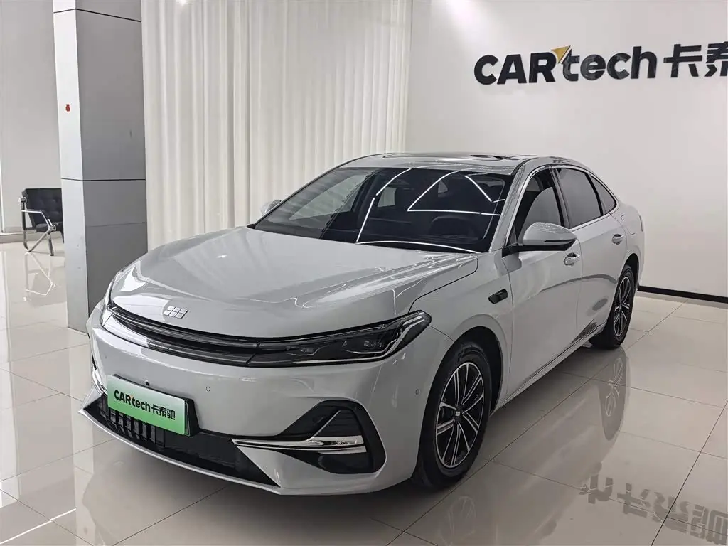 Geely Galaxy Galaxy A7 2025 — Şəkil 1/19