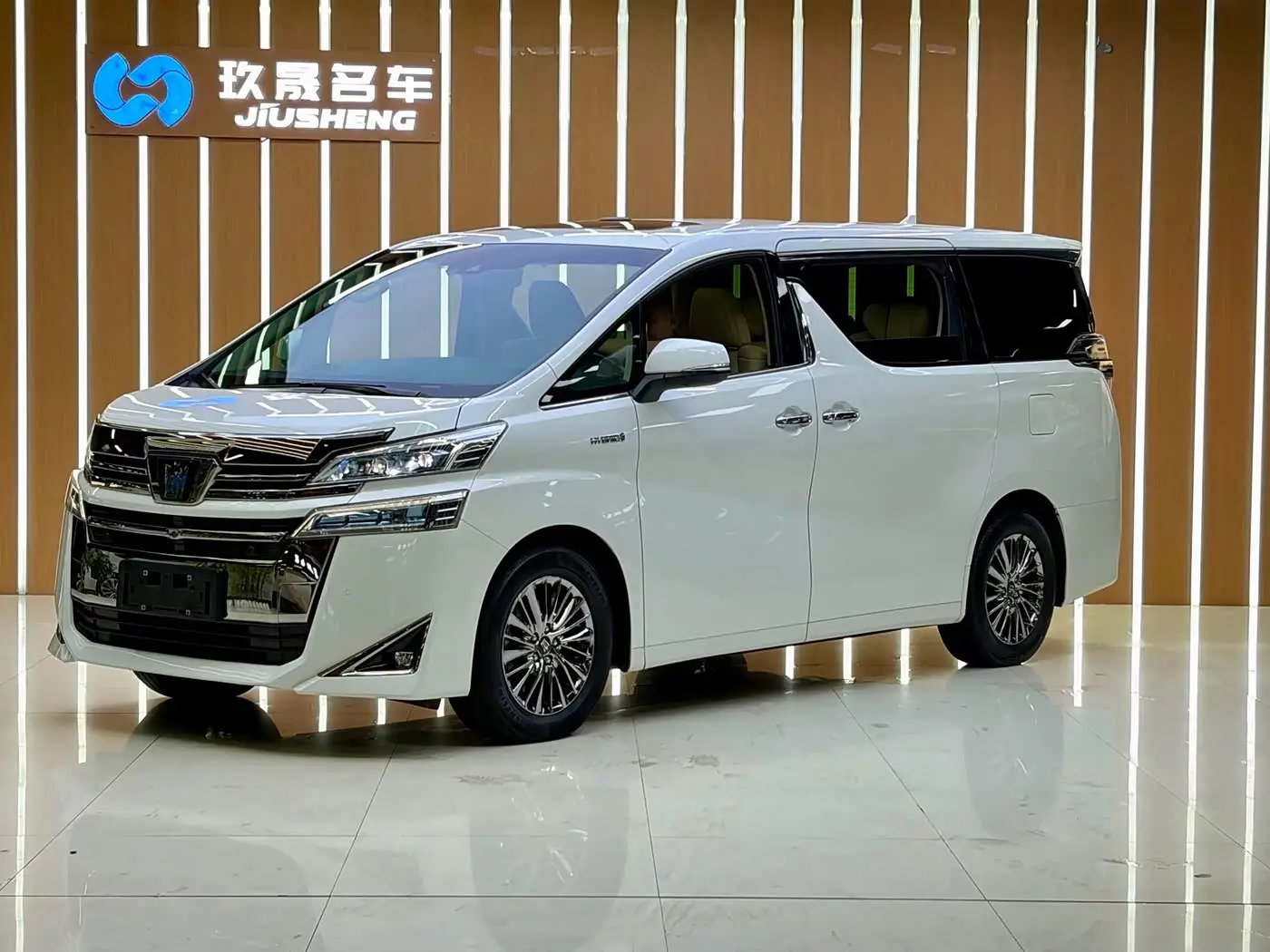 Toyota Vellfire, 2022