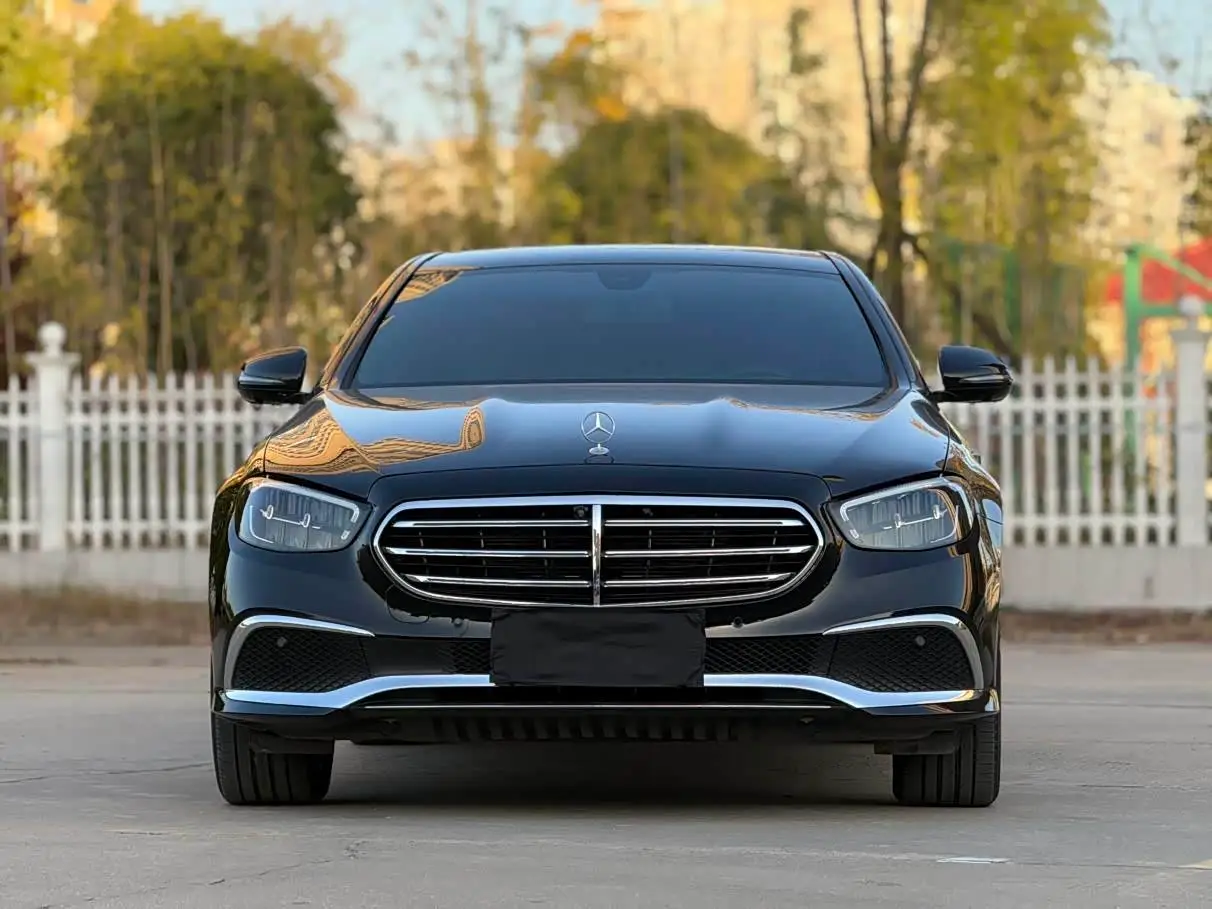 Mercedes-Benz E-Class, 2023