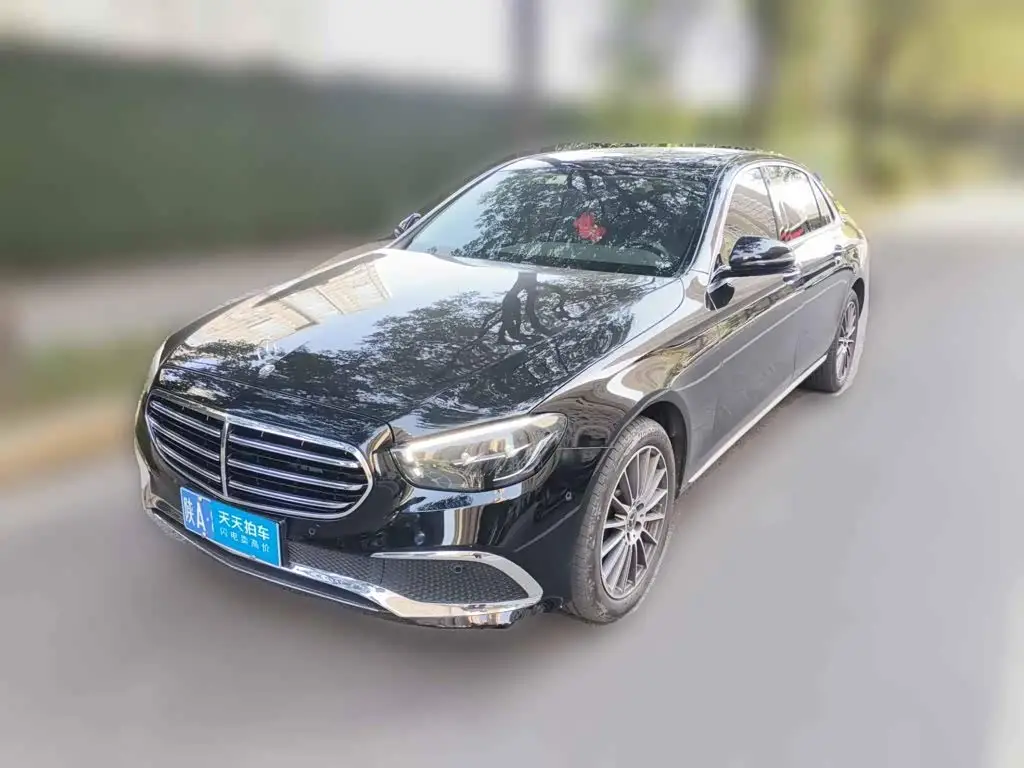 Mercedes-Benz E-Class, 2023