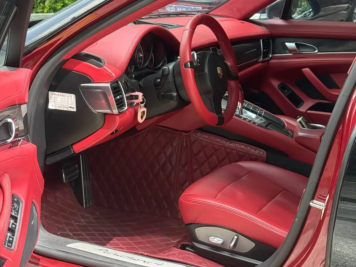 Porsche Panamera 2013 — Photo 13/20
