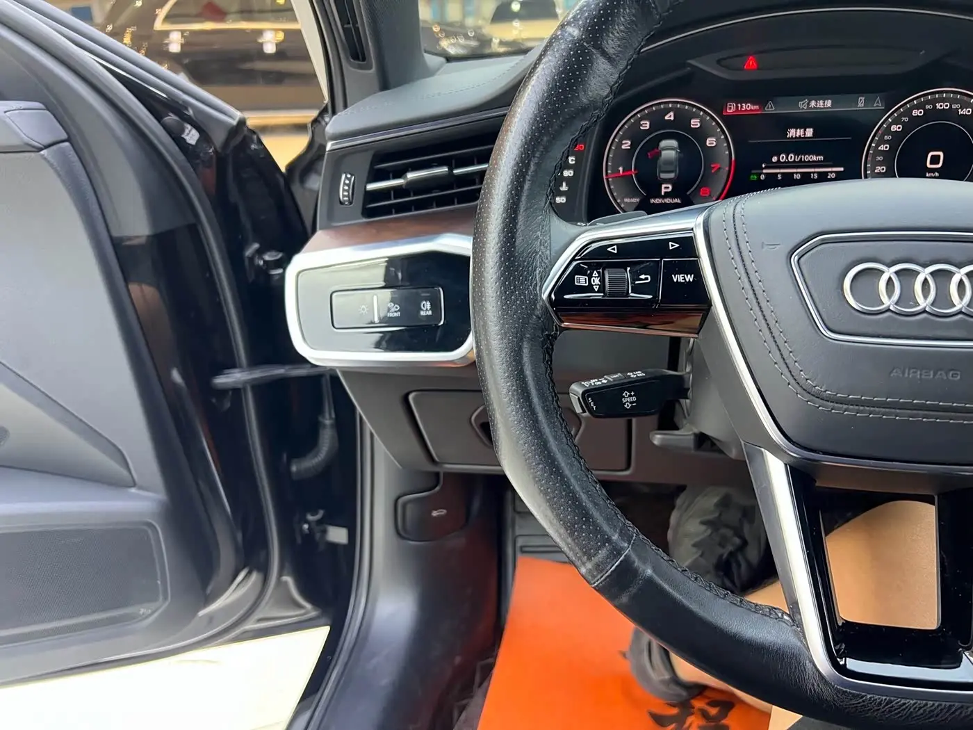 Audi A6L 2023 — Photo 13/20
